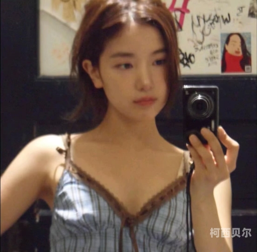 自拍偷自拍亚洲精品播放自拍文化盛行，亚洲精品自拍视频播放趋势分析