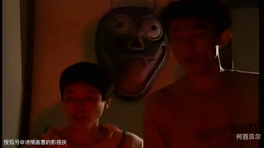 人妻精品久久久久中文字幕一冢本探索人妻题材电影，冢本导演作品中的艺术与社会反思