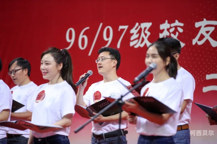 国产97久久影视，回顾经典，展望未来国 产99热
