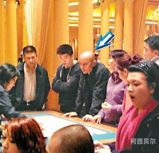 人人澡人人妻人人人人澡人人妻人人，探讨现代生活中的隐私与公共空间