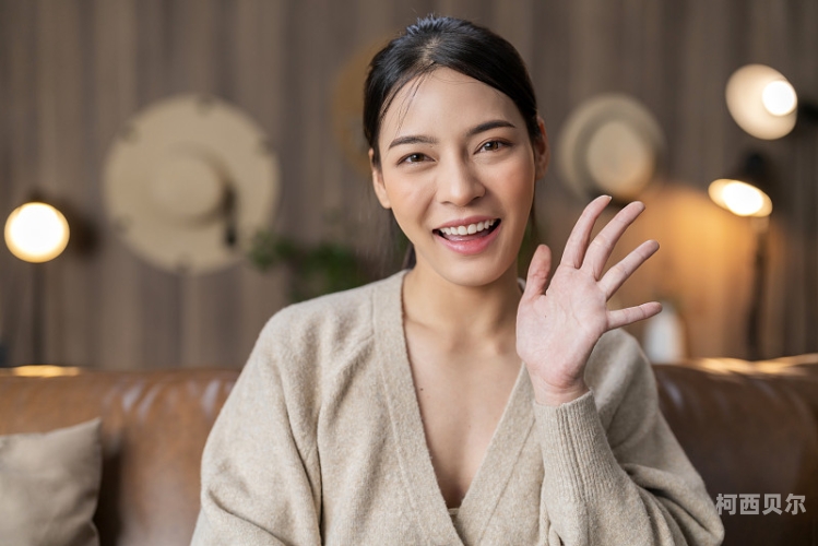 亚洲人成日本在线观看现象解析