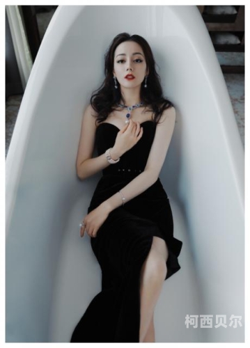 欧洲亚洲爆乳一区二区性色欧洲亚洲性色新风潮，一区二区热议乳液文化