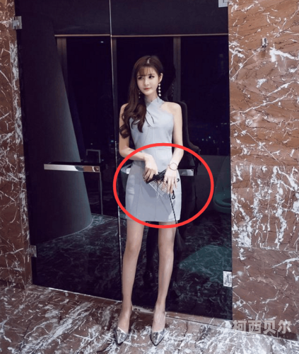 厨房里的寂寞少女，黄瓜下的自慰秘密