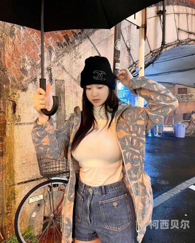 人妻系列在线视频，深度解析社交媒体中的角色与情感人妻系列 在线视频 第一页网站
