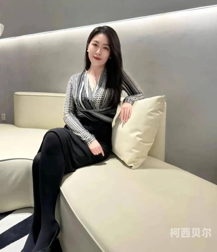 亚洲熟妇丰满多毛揭秘，诱惑与责任并存